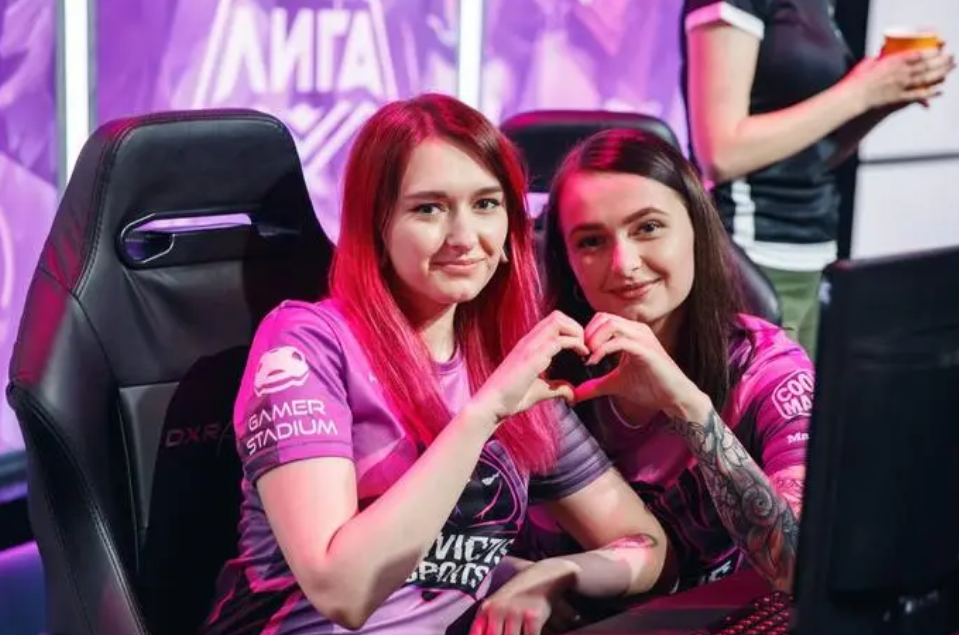 仅是两国年 仅是两国年